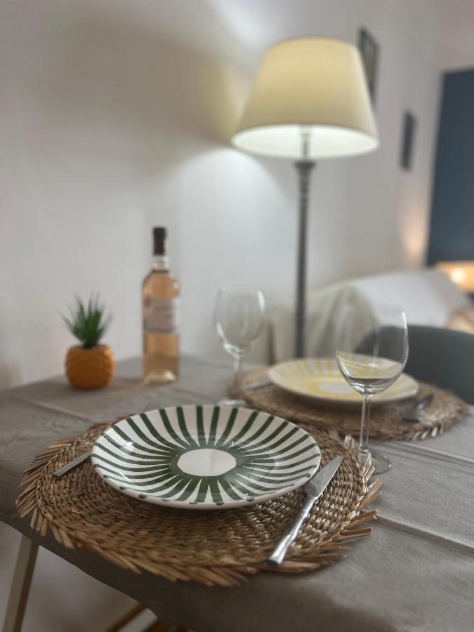 Le Fersen - Cosy Studio- Coeur Vieil Antibes Eksteriør billede